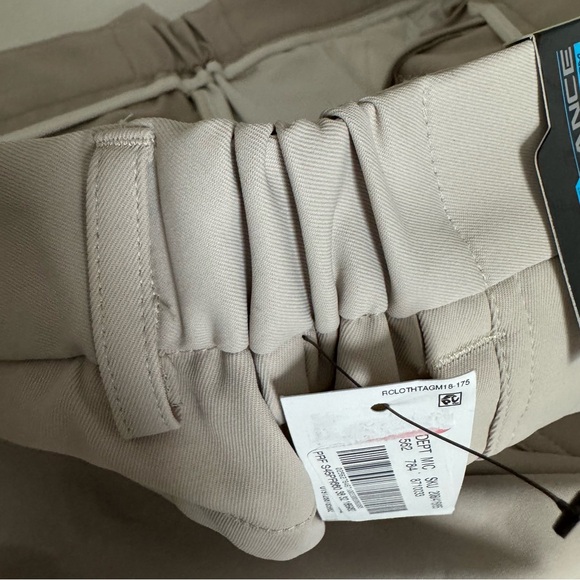 Roundtree & Yorke Men’s Performance Flex Pants Size 38 x 32 NWT - Picture 7 of 10